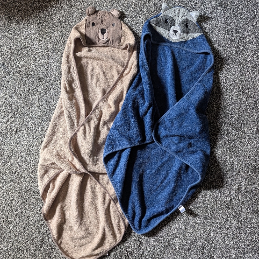 Bear and Fox Hooded Baby Towels